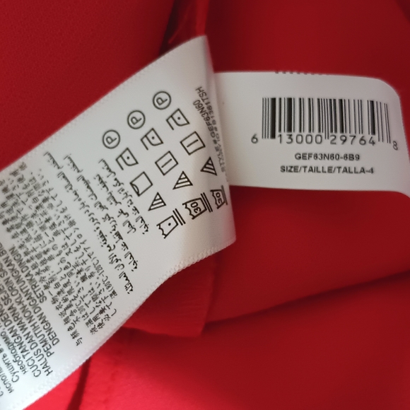 See Updated listing BCBGeneration Racerback Floral Lace Woven Mermaid HemlineGow - Picture 8 of 16